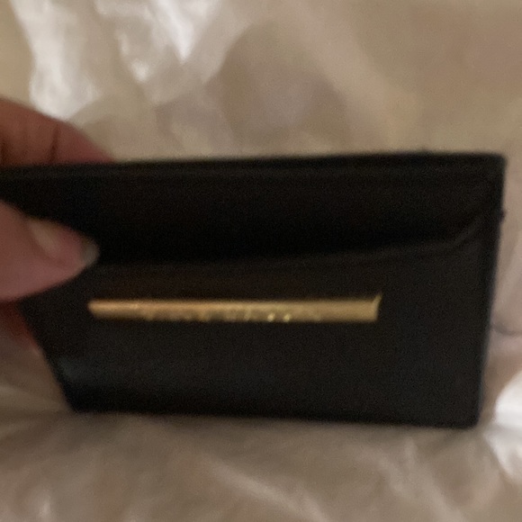 Brand new with plastic still on mirror Steve Madden card - Picture 4 of 5